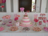 US and China pledge to stabilise tense relationship after talks